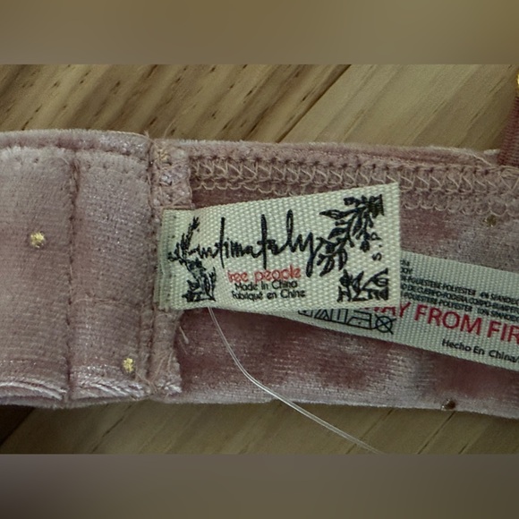 Intimately free people blush pink velvet gold dot bralette size Small - Picture 11 of 11